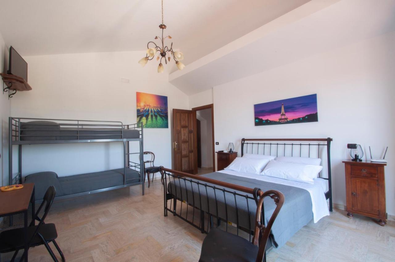 B&B Vittoria House Карлентіні Екстер'єр фото